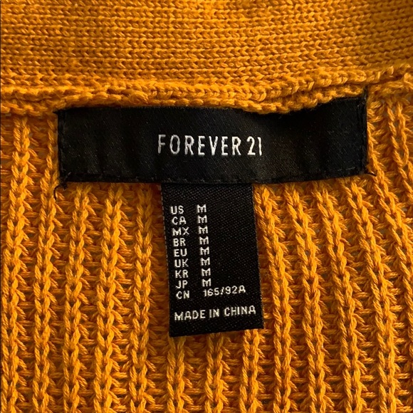 NWOT sweater - Picture 4 of 6